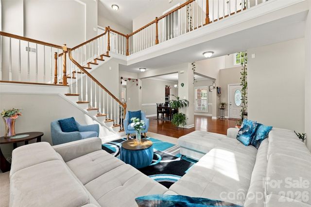 15110 Redwood Valley Lane, Charlotte, NC 28277
