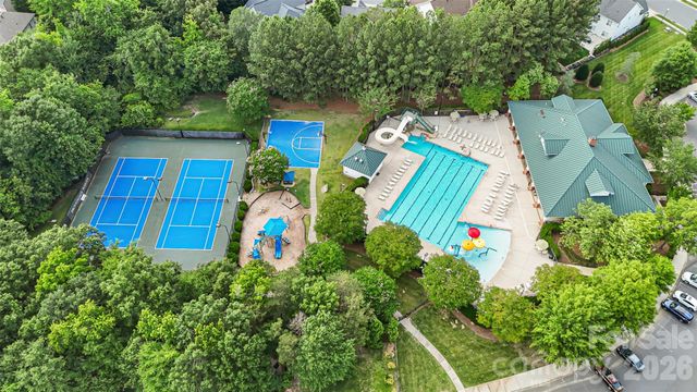15110 Redwood Valley Lane, Charlotte, NC 28277