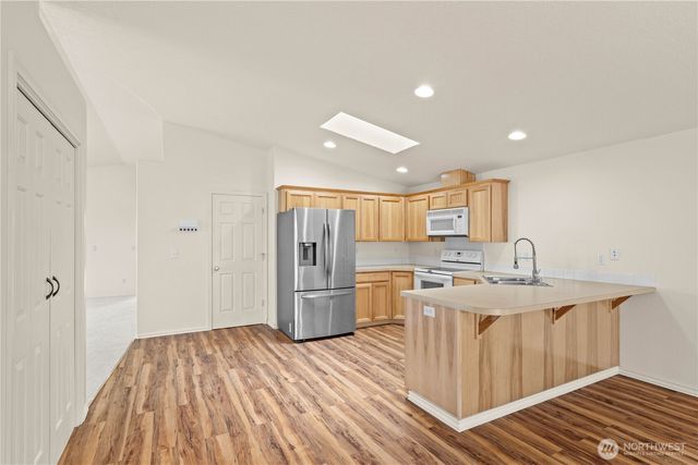 7101 33rd Way NE, Lacey, WA 98516