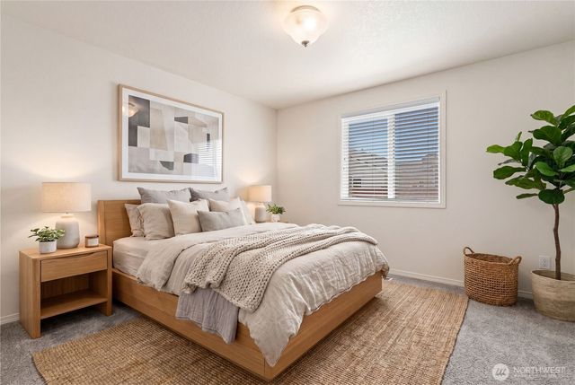 7101 33rd Way NE, Lacey, WA 98516