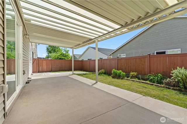 7101 33rd Way NE, Lacey, WA 98516