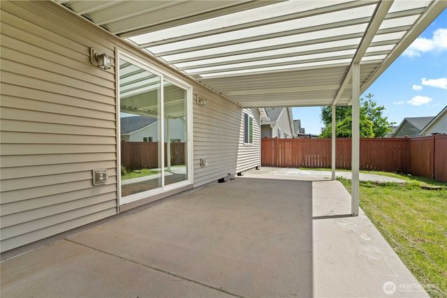 7101 33rd Way NE, Lacey, WA 98516