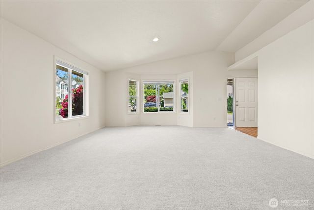 7101 33rd Way NE, Lacey, WA 98516