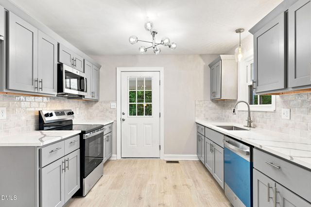 6326 Cool Shade Drive, Fayetteville, NC 28303