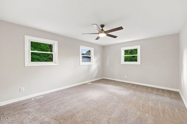 6326 Cool Shade Drive, Fayetteville, NC 28303