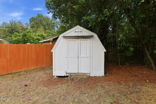 6326 Cool Shade Drive, Fayetteville, NC 28303