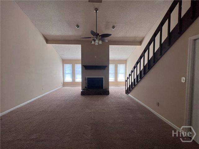 2505 W Broad Street 422, Athens, GA 30606