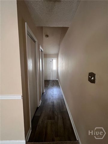 2505 W Broad Street 422, Athens, GA 30606