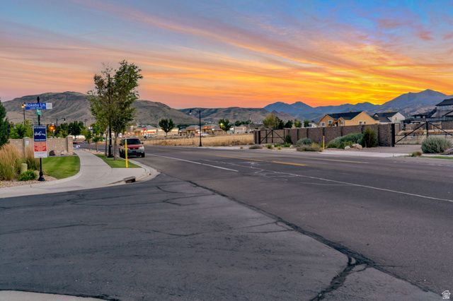5554 S ROKEBY LN, Herriman, UT 84096