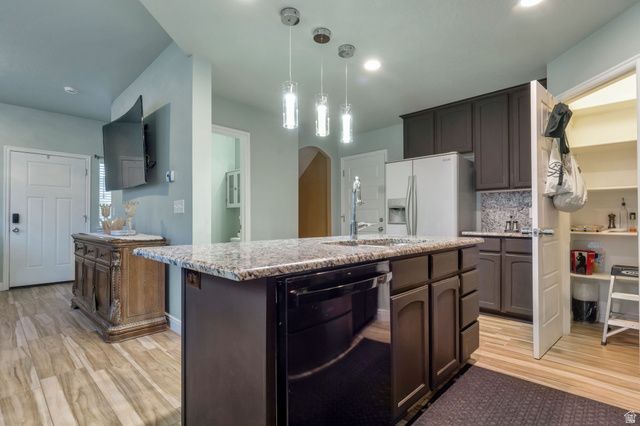 5554 S ROKEBY LN, Herriman, UT 84096