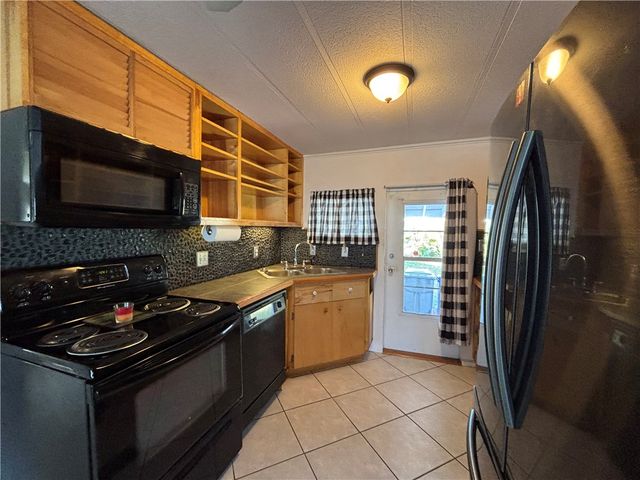 6129 98th Place, Sebastian, FL 32958