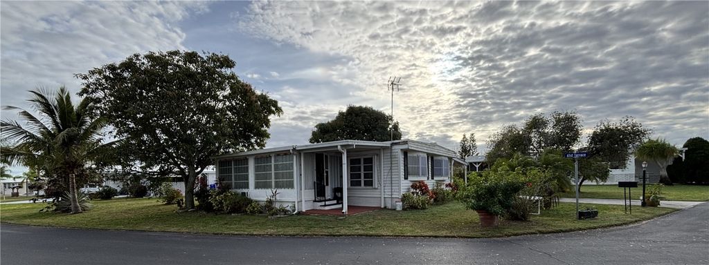 6129 98th Place, Sebastian, FL 32958