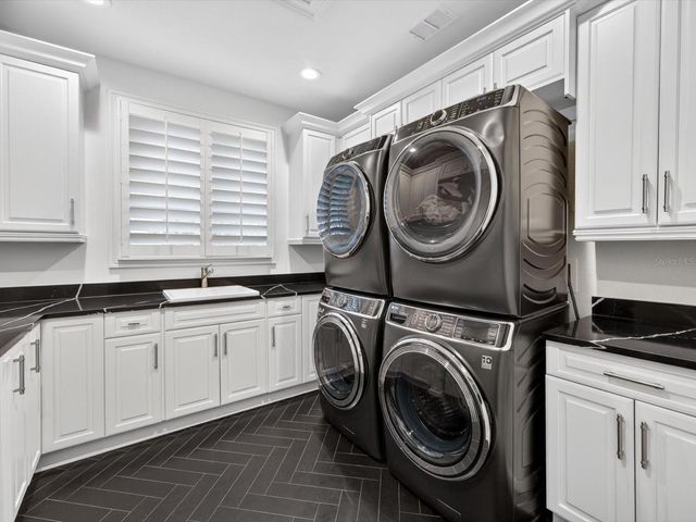 9832 LAUREL VALLEY DRIVE, Windermere, FL 34786