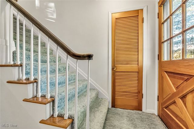 35690 Solon Road, Solon, OH 44139