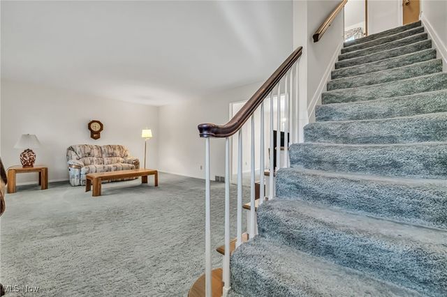 35690 Solon Road, Solon, OH 44139