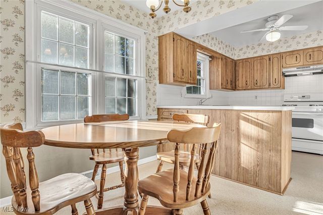 35690 Solon Road, Solon, OH 44139