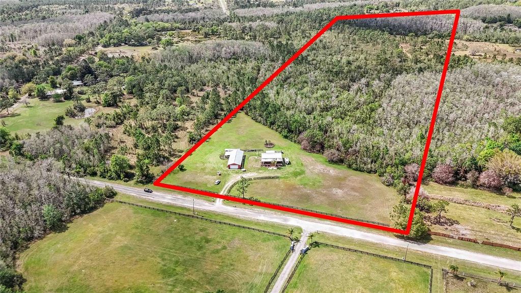 Image 37 of property listing at 4710 BRIAR PATCH LANE, St Cloud, FL 34771