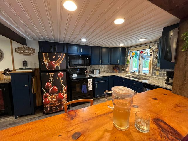4027 Route 100 Highway, Wardsboro, VT 05360