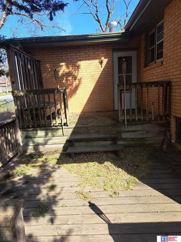 2331 N 70th Street, Lincoln, NE 68507