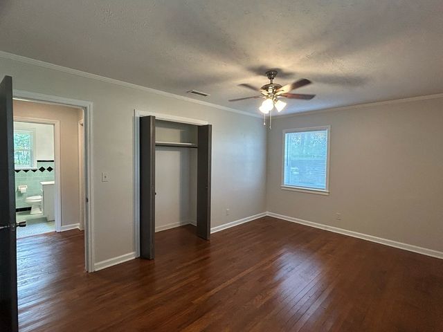 106 Tv Rd, Dothan, AL 36301