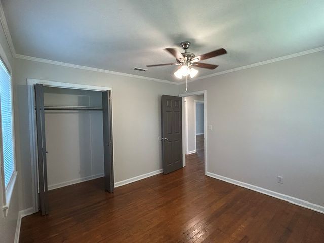 106 Tv Rd, Dothan, AL 36301