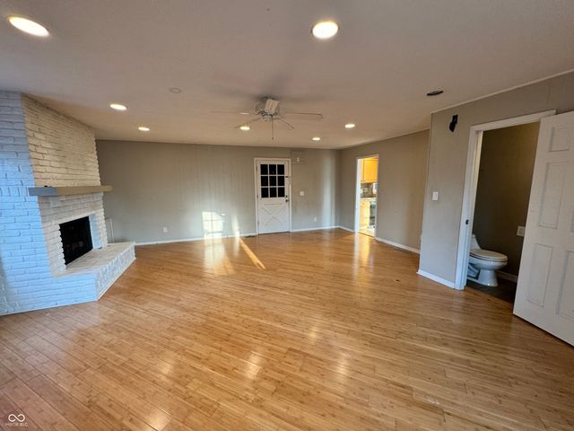 7425 Dean Road, Indianapolis, IN 46240