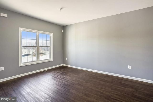 MOSES PL, Culpeper, VA 22701