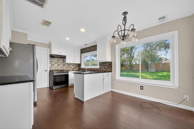 13327 Harpers Bridge Drive, Houston, TX 77041