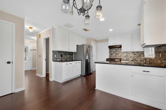 13327 Harpers Bridge Drive, Houston, TX 77041