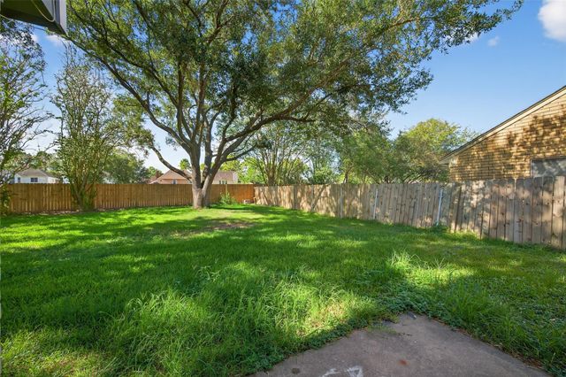 13327 Harpers Bridge Drive, Houston, TX 77041