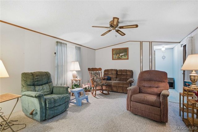 6395 W Flanders Lane, Crystal River, FL 34429