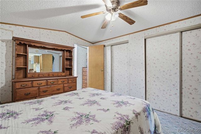 6395 W Flanders Lane, Crystal River, FL 34429