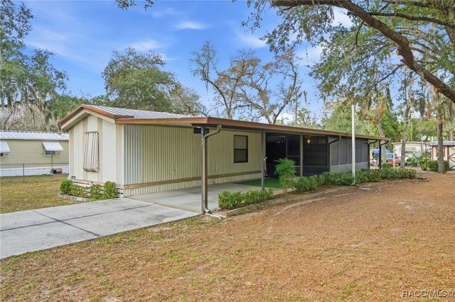 6395 W Flanders Lane, Crystal River, FL 34429