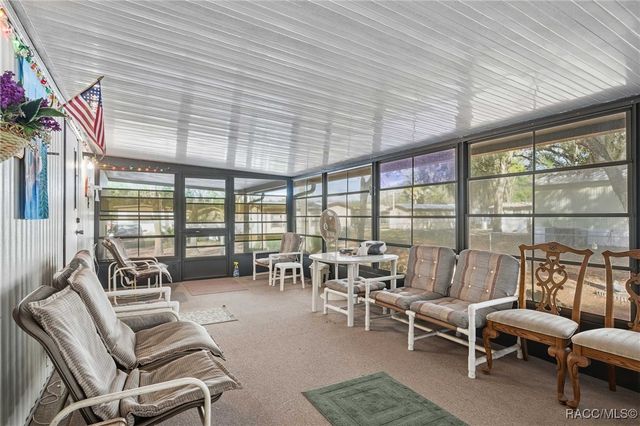 6395 W Flanders Lane, Crystal River, FL 34429