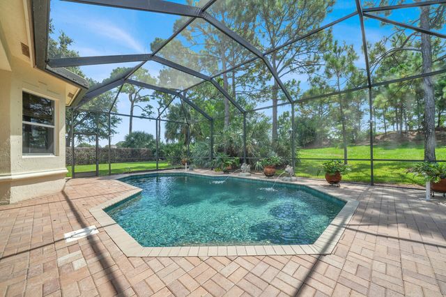 7726 GREENBRIER Circle, Port St. Lucie, Port St Lucie, FL 34986