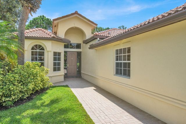 7726 GREENBRIER Circle, Port St. Lucie, Port St Lucie, FL 34986