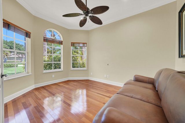7726 GREENBRIER Circle, Port St. Lucie, Port St Lucie, FL 34986