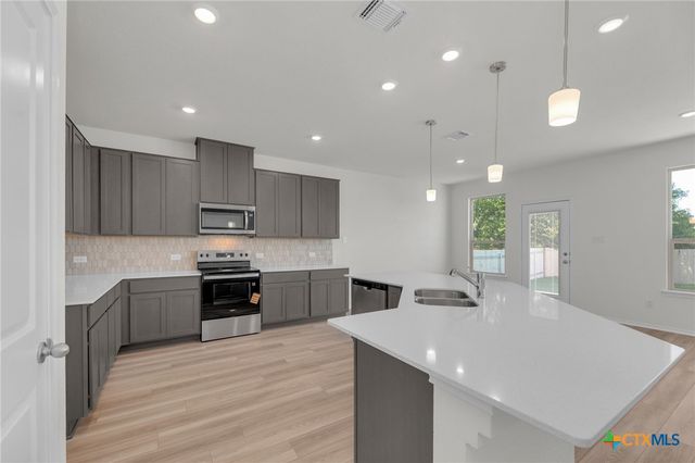 703 Ryan Street, Belton, TX 76513