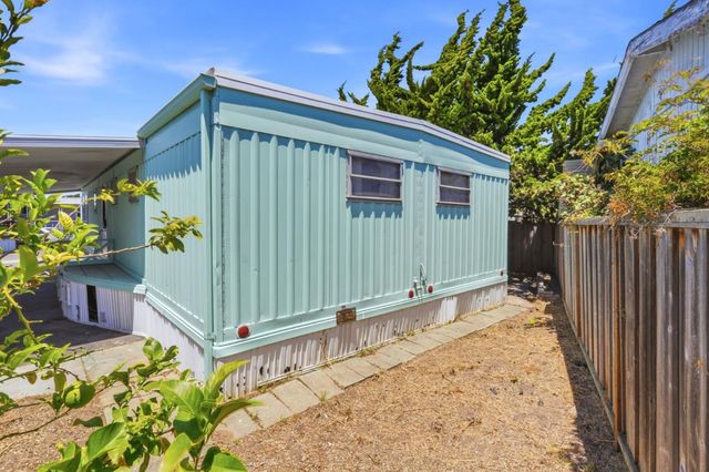 1555 Merrill 43, Santa Cruz, CA 95062