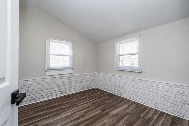 550 Sherman Court, Benton Harbor, MI 49022