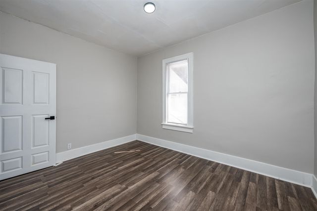 550 Sherman Court, Benton Harbor, MI 49022