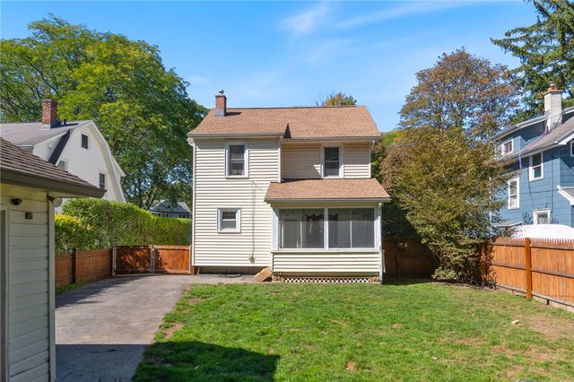 235 Wildmere Road, Irondequoit, NY 14617