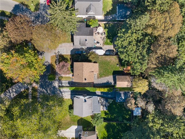 235 Wildmere Road, Irondequoit, NY 14617