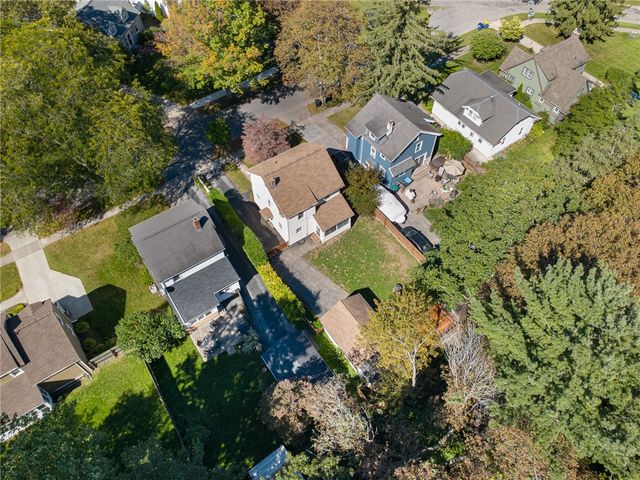 235 Wildmere Road, Irondequoit, NY 14617