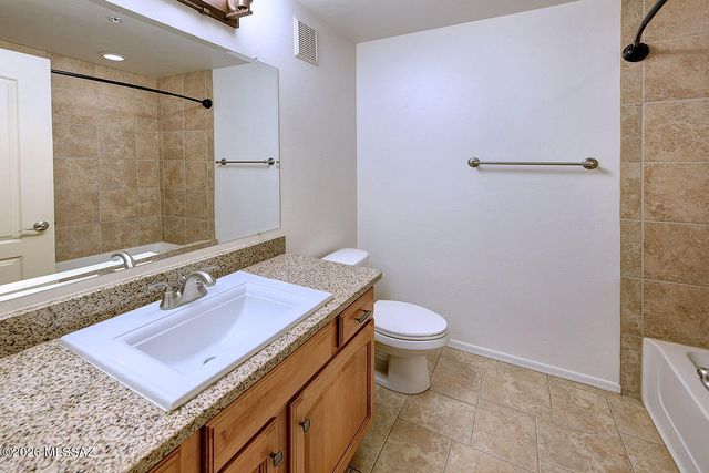 2550 E River Rd Unit 14106, Tucson, AZ 85718