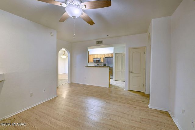 2550 E River Rd Unit 14106, Tucson, AZ 85718