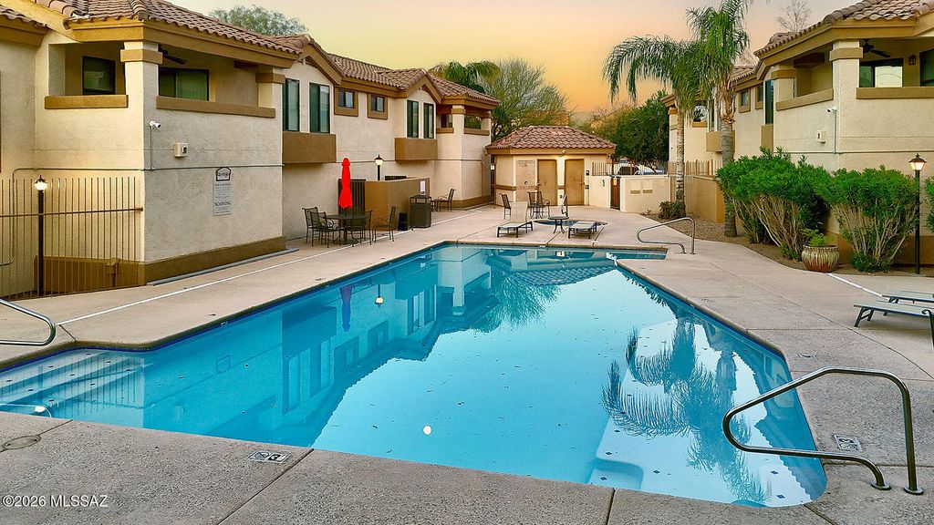 2550 E River Rd Unit 14106, Tucson, AZ 85718
