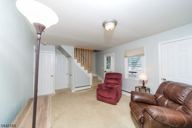 1 Tonneson Dr, Roxbury Twp., NJ 07876