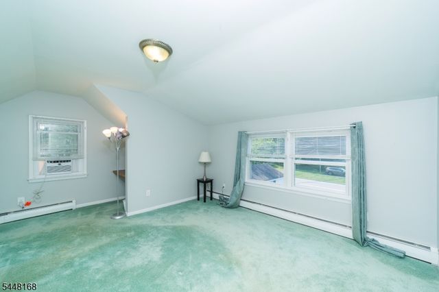 1 Tonneson Dr, Roxbury Twp., NJ 07876