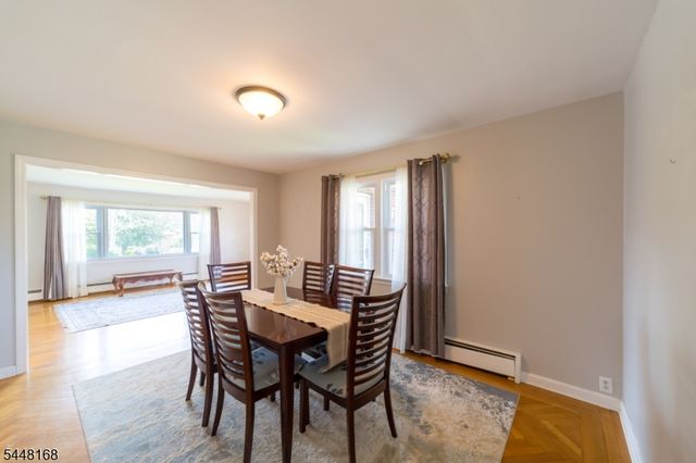 1 Tonneson Dr, Roxbury Twp., NJ 07876